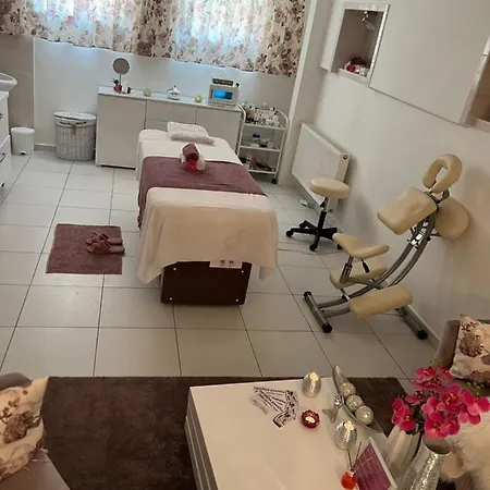 Lacné Maison d'hôtes *