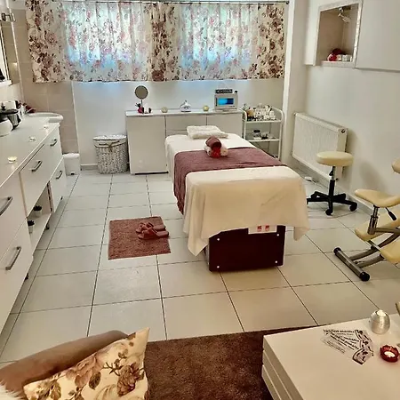 Guest house Lacne
